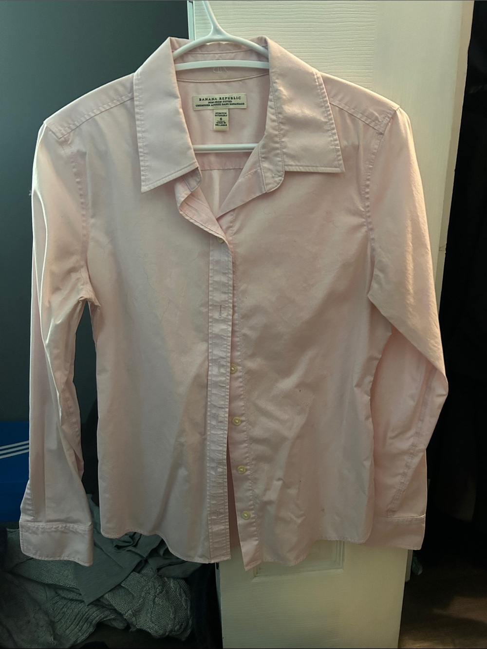 Banana Republic Pale Pink Women's-Style Dress Shirt